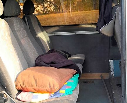 Белый Форд Транзит, объемом двигателя 2 л и пробегом 500 тыс. км за 5300 $, фото 4 на Automoto.ua