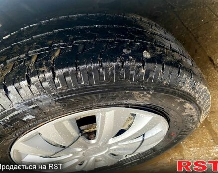 Белый Форд Транзит, объемом двигателя 2 л и пробегом 390 тыс. км за 2650 $, фото 11 на Automoto.ua