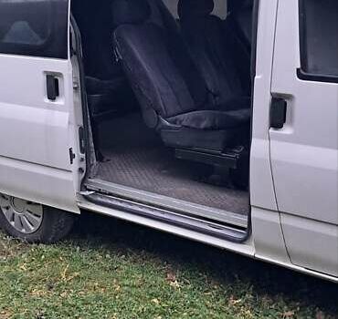 Форд Транзит 2003 в Тячеве на Automoto.ua Белый Форд Транзит, объемом двигателя 2 л и пробегом 342 тыс. км за 4200 $, фото 7 на Automoto.ua