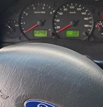 Форд Транзит 2003 в Тячеве на Automoto.ua Белый Форд Транзит, объемом двигателя 2 л и пробегом 342 тыс. км за 4200 $, фото 9 на Automoto.ua