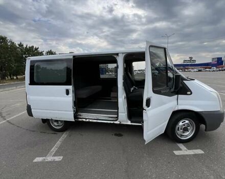 Белый Форд Транзит, объемом двигателя 2.2 л и пробегом 348 тыс. км за 4899 $, фото 3 на Automoto.ua