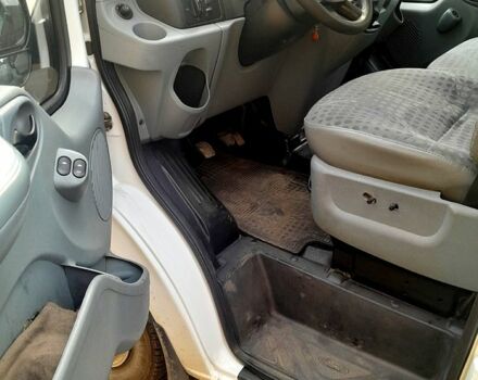 Белый Форд Транзит, объемом двигателя 2.2 л и пробегом 266 тыс. км за 8500 $, фото 8 на Automoto.ua