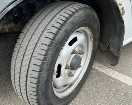 Белый Форд Транзит, объемом двигателя 2.2 л и пробегом 348 тыс. км за 4899 $, фото 17 на Automoto.ua