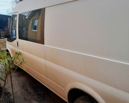 Белый Форд Транзит, объемом двигателя 2.2 л и пробегом 266 тыс. км за 8500 $, фото 2 на Automoto.ua