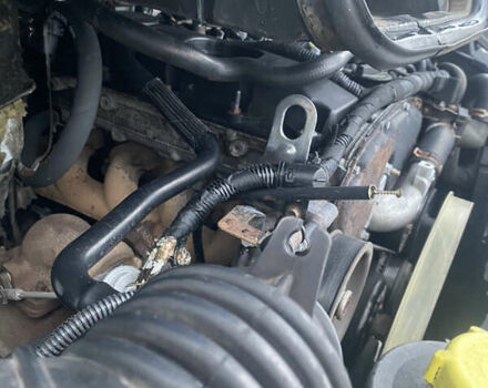 Білий Форд Транзит, об'ємом двигуна 2.4 л та пробігом 376 тис. км за 4300 $, фото 2 на Automoto.ua