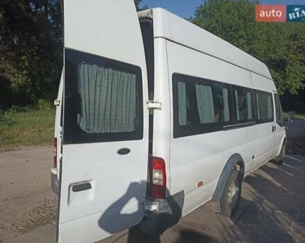 Белый Форд Транзит, объемом двигателя 2.4 л и пробегом 365 тыс. км за 5900 $, фото 1 на Automoto.ua