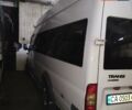 Білий Форд Транзит, об'ємом двигуна 2.4 л та пробігом 430 тис. км за 13000 $, фото 1 на Automoto.ua