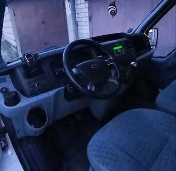 Білий Форд Транзит, об'ємом двигуна 2.2 л та пробігом 215 тис. км за 9700 $, фото 12 на Automoto.ua