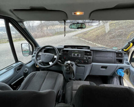 Белый Форд Транзит, объемом двигателя 2.2 л и пробегом 496 тыс. км за 9800 $, фото 4 на Automoto.ua