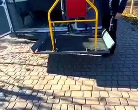 Білий Форд Транзит, об'ємом двигуна 2.2 л та пробігом 365 тис. км за 8500 $, фото 7 на Automoto.ua