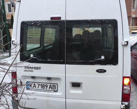 Белый Форд Транзит, объемом двигателя 2.2 л и пробегом 321 тыс. км за 11500 $, фото 2 на Automoto.ua