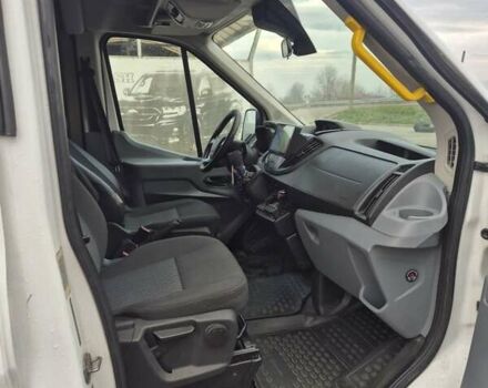 Белый Форд Транзит, объемом двигателя 2.2 л и пробегом 325 тыс. км за 15200 $, фото 9 на Automoto.ua