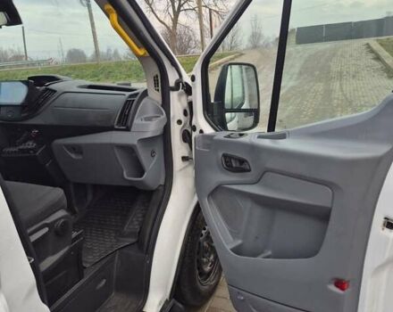 Белый Форд Транзит, объемом двигателя 2.2 л и пробегом 325 тыс. км за 15200 $, фото 10 на Automoto.ua