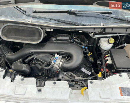 Білий Форд Транзит, об'ємом двигуна 3.73 л та пробігом 288 тис. км за 27000 $, фото 17 на Automoto.ua