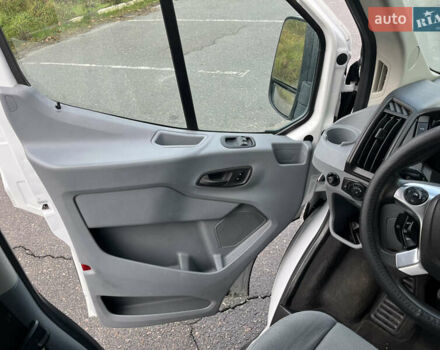 Білий Форд Транзит, об'ємом двигуна 3.73 л та пробігом 288 тис. км за 27000 $, фото 11 на Automoto.ua