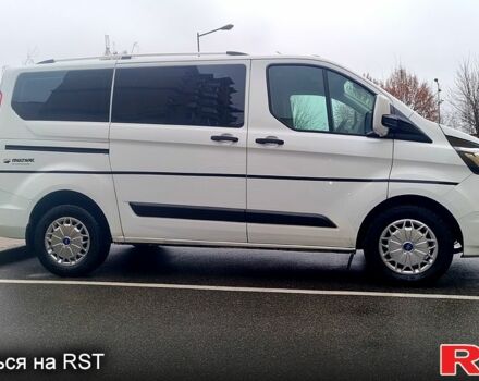 Белый Форд Транзит, объемом двигателя 2 л и пробегом 241 тыс. км за 21999 $, фото 3 на Automoto.ua