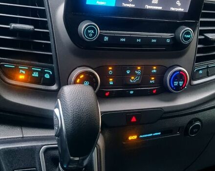 Белый Форд Транзит, объемом двигателя 2 л и пробегом 241 тыс. км за 21999 $, фото 9 на Automoto.ua