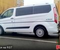 Белый Форд Транзит, объемом двигателя 2 л и пробегом 241 тыс. км за 21999 $, фото 1 на Automoto.ua