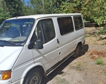 Білий Форд Транзит, об'ємом двигуна 0 л та пробігом 350 тис. км за 2200 $, фото 1 на Automoto.ua