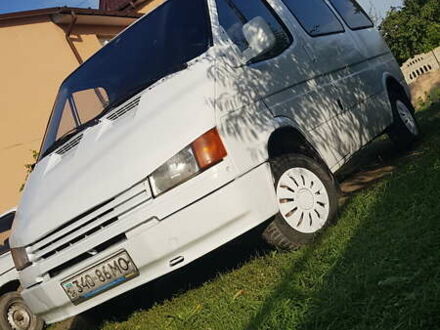 Форд Транзит 1986 в Черновцах на Automoto.ua Белый Форд Транзит, объемом двигателя 2.5 л и пробегом 700 тыс. км за 1450 $, фото 1 на Automoto.ua