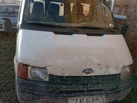 Білий Форд Транзит, об'ємом двигуна 2 л та пробігом 350 тис. км за 500 $, фото 1 на Automoto.ua