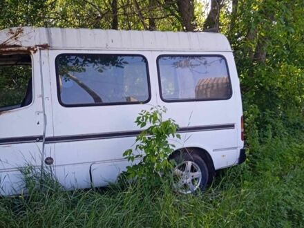 Форд Транзит 1987 у Синельниковом на Automoto.ua Білий Форд Транзит, об'ємом двигуна 2.5 л та пробігом 200 тис. км за 1209 $, фото 1 на Automoto.ua