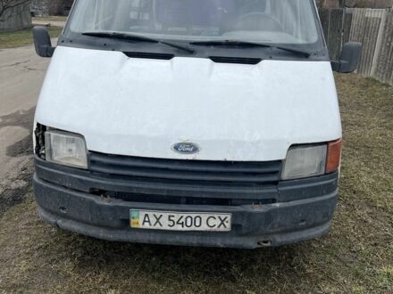 Білий Форд Транзит, об'ємом двигуна 2 л та пробігом 200 тис. км за 1500 $, фото 1 на Automoto.ua