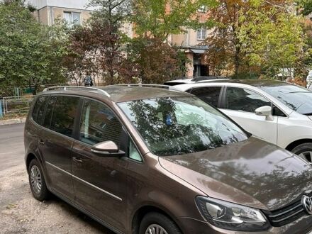 Белый Форд Транзит, объемом двигателя 2 л и пробегом 200 тыс. км за 101 $, фото 1 на Automoto.ua