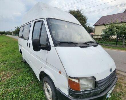 Білий Форд Транзит, об'ємом двигуна 2.5 л та пробігом 445 тис. км за 1700 $, фото 1 на Automoto.ua