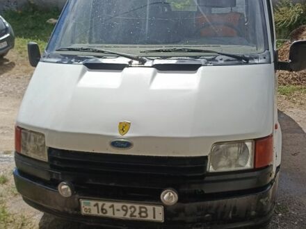 Форд Транзит 1989 у Кропивницькому (Кіровограді) на Automoto.ua Білий Форд Транзит, об'ємом двигуна 2.5 л та пробігом 400 тис. км за 1499 $, фото 1 на Automoto.ua