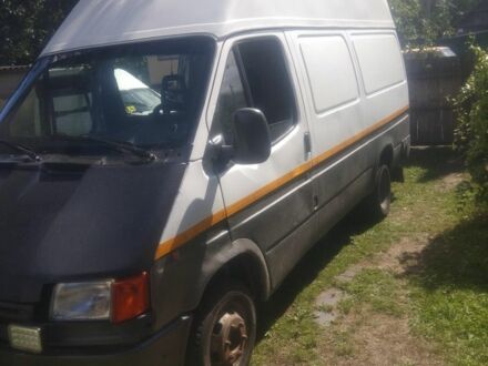 Форд Транзит 1989 в Черняхове на Automoto.ua Белый Форд Транзит, объемом двигателя 2.5 л и пробегом 100 тыс. км за 720 $, фото 1 на Automoto.ua