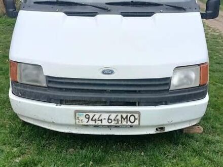 Форд Транзит 1990 в Сокинянах на Automoto.ua Белый Форд Транзит, объемом двигателя 2.5 л и пробегом 4 тыс. км за 1900 $, фото 1 на Automoto.ua