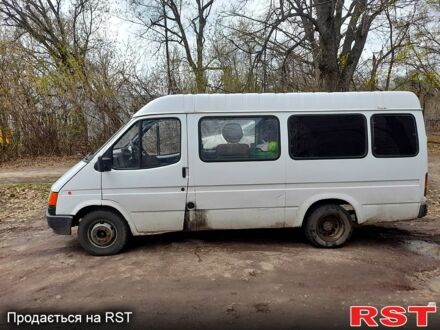 Форд Транзит 1990 в Изюме на Automoto.ua Белый Форд Транзит, объемом двигателя 2.5 л и пробегом 500 тыс. км за 2500 $, фото 1 на Automoto.ua