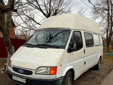 Форд Транзит 1990 в Славянске на Automoto.ua Белый Форд Транзит, объемом двигателя 20 л и пробегом 300 тыс. км за 2000 $, фото 1 на Automoto.ua