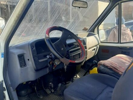 Форд Транзит 1990 у Полтаві на Automoto.ua Білий Форд Транзит, об'ємом двигуна 2.5 л та пробігом 300 тис. км за 2700 $, фото 1 на Automoto.ua