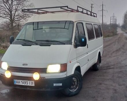 Белый Форд Транзит, объемом двигателя 2 л и пробегом 100 тыс. км за 1550 $, фото 1 на Automoto.ua