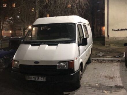 Форд Транзит 1990 в Южное на Automoto.ua Белый Форд Транзит, объемом двигателя 2.5 л и пробегом 3 тыс. км за 1679 $, фото 1 на Automoto.ua