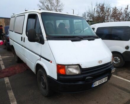 Білий Форд Транзит, об'ємом двигуна 2.5 л та пробігом 214 тис. км за 1300 $, фото 1 на Automoto.ua