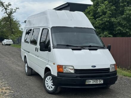 Білий Форд Транзит, об'ємом двигуна 2.5 л та пробігом 143 тис. км за 2300 $, фото 1 на Automoto.ua
