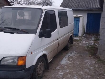Білий Форд Транзит, об'ємом двигуна 2.5 л та пробігом 260 тис. км за 1999 $, фото 1 на Automoto.ua