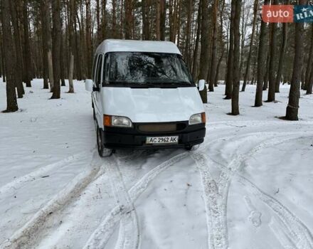 Белый Форд Транзит, объемом двигателя 2.5 л и пробегом 400 тыс. км за 3600 $, фото 1 на Automoto.ua