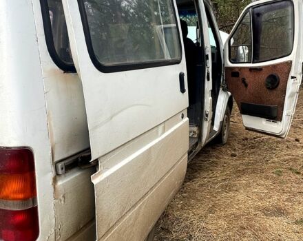 Белый Форд Транзит, объемом двигателя 2.5 л и пробегом 350 тыс. км за 1700 $, фото 1 на Automoto.ua