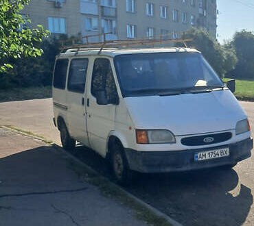 Белый Форд Транзит, объемом двигателя 2.5 л и пробегом 100 тыс. км за 1350 $, фото 1 на Automoto.ua