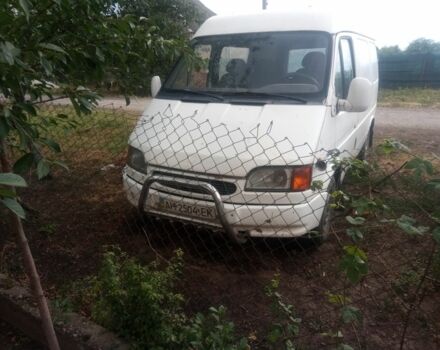 Белый Форд Транзит, объемом двигателя 2.5 л и пробегом 124 тыс. км за 1945 $, фото 1 на Automoto.ua