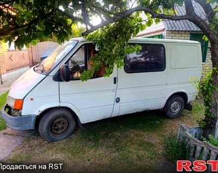 Белый Форд Транзит, объемом двигателя 2.5 л и пробегом 0 тыс. км за 1500 $, фото 1 на Automoto.ua