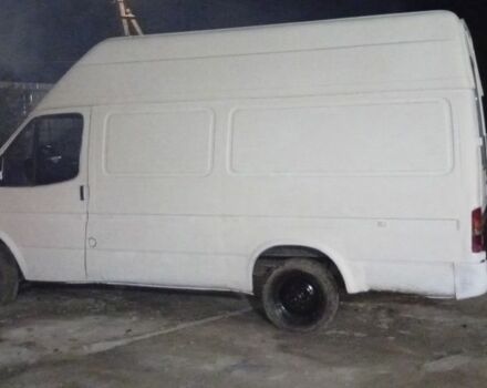 Белый Форд Транзит, объемом двигателя 2 л и пробегом 234 тыс. км за 2000 $, фото 1 на Automoto.ua