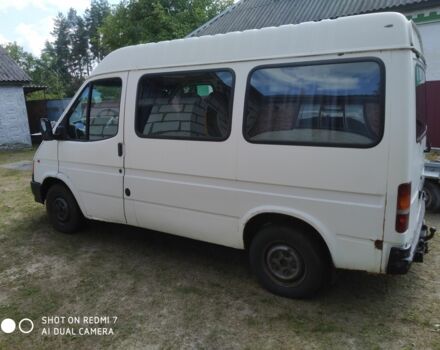 Белый Форд Транзит, объемом двигателя 2 л и пробегом 300 тыс. км за 1550 $, фото 1 на Automoto.ua