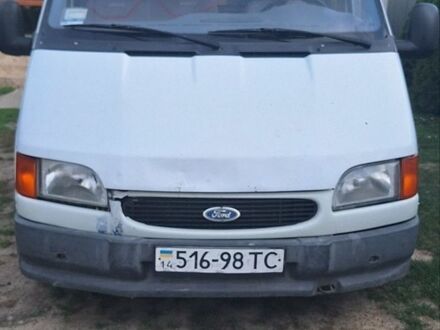 Білий Форд Транзит, об'ємом двигуна 2.5 л та пробігом 212 тис. км за 1750 $, фото 1 на Automoto.ua