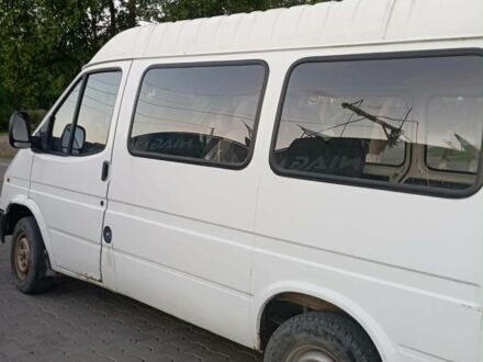 Белый Форд Транзит, объемом двигателя 2.5 л и пробегом 160 тыс. км за 1650 $, фото 1 на Automoto.ua