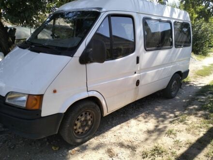Білий Форд Транзит, об'ємом двигуна 2.5 л та пробігом 300 тис. км за 2900 $, фото 1 на Automoto.ua